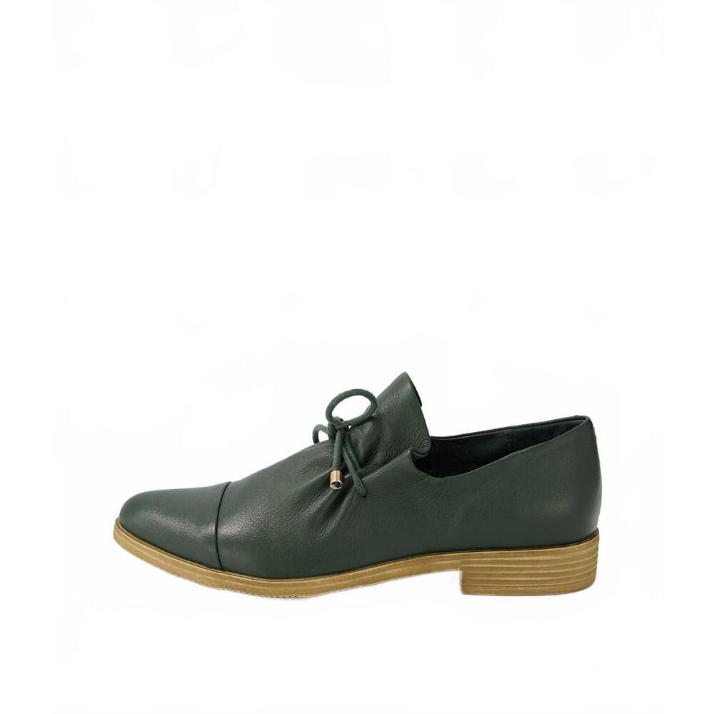 NEW DJANGO & JULIETTE women's kotty leather flat shoes in olive leather